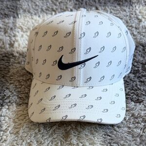 Nike White and Black Patterned Men's Hat